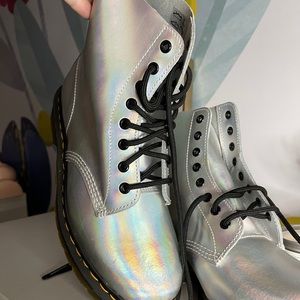 Metallic Doc Martins size 10 ‼️SOLD‼️